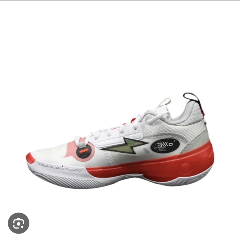 Way of Wade 10 low "overtown" size 13